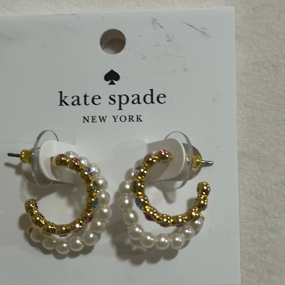 NWT Kate Spade Pearl Multi color dual hoops. Pearl Caviar .5” - Picture 1 of 3